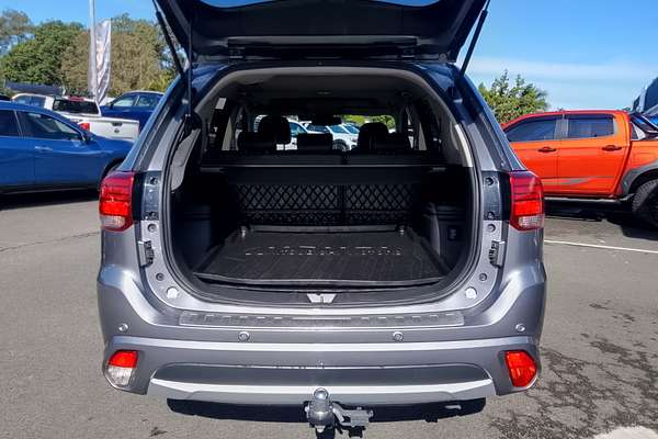 2017 Mitsubishi Outlander PHEV Exceed ZK