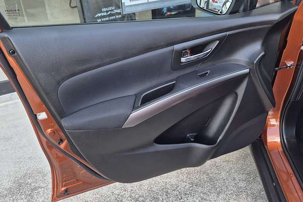 2023 Suzuki S-Cross JYB