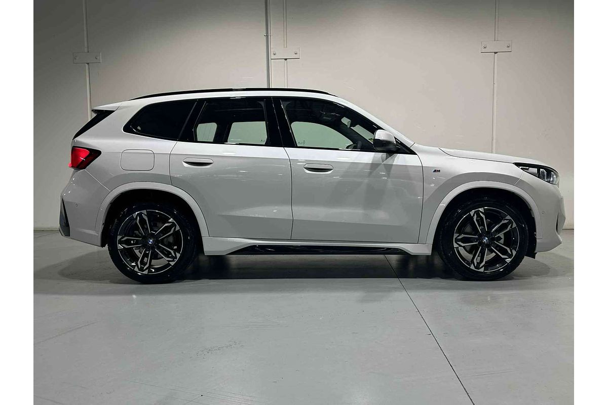 2025 BMW X1 xDrive20i M Sport U11