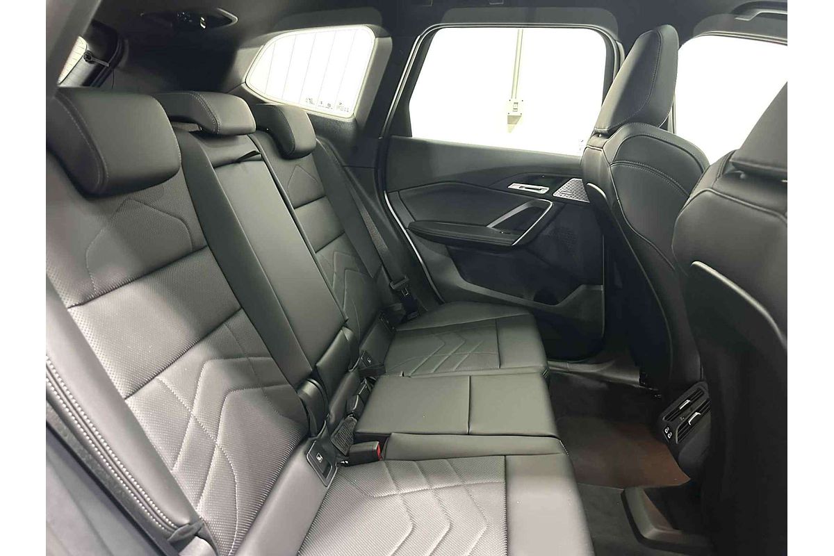 2025 BMW X1 xDrive20i M Sport U11