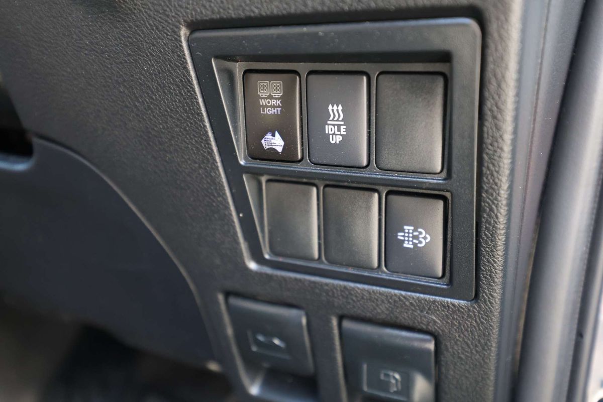 2020 Toyota Hilux SR5 GUN126R 4X4