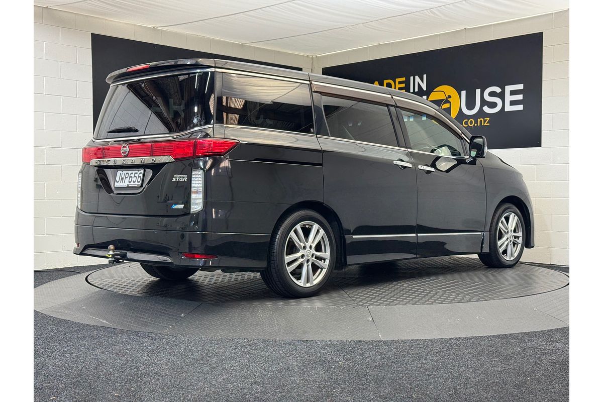 2010 Nissan Elgrand Highway Star Leather 3.5L V6 Petrol 4WD