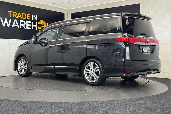 2010 Nissan Elgrand Highway Star Leather 3.5L V6 Petrol 4WD