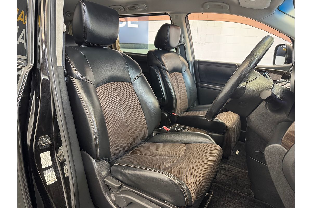 2010 Nissan Elgrand Highway Star Leather 3.5L V6 Petrol 4WD