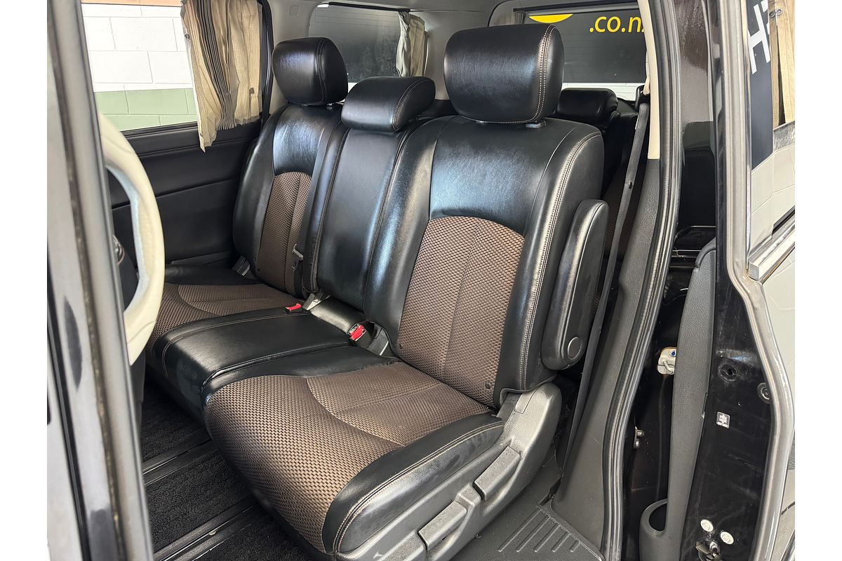2010 Nissan Elgrand Highway Star Leather 3.5L V6 Petrol 4WD