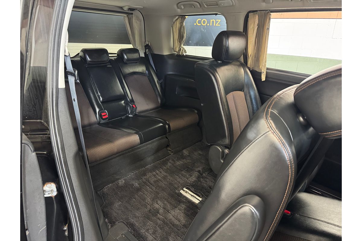 2010 Nissan Elgrand Highway Star Leather 3.5L V6 Petrol 4WD