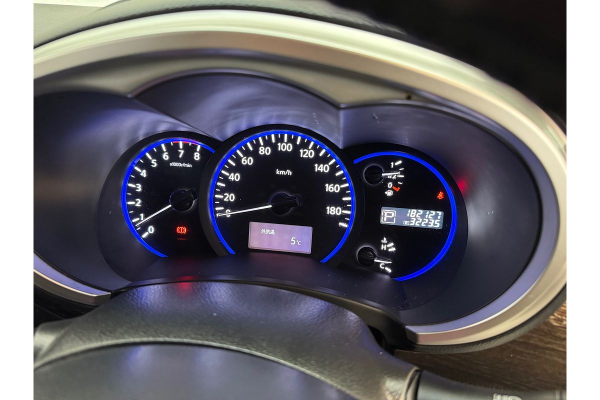 2010 Nissan Elgrand Highway Star Leather 3.5L V6 Petrol 4WD