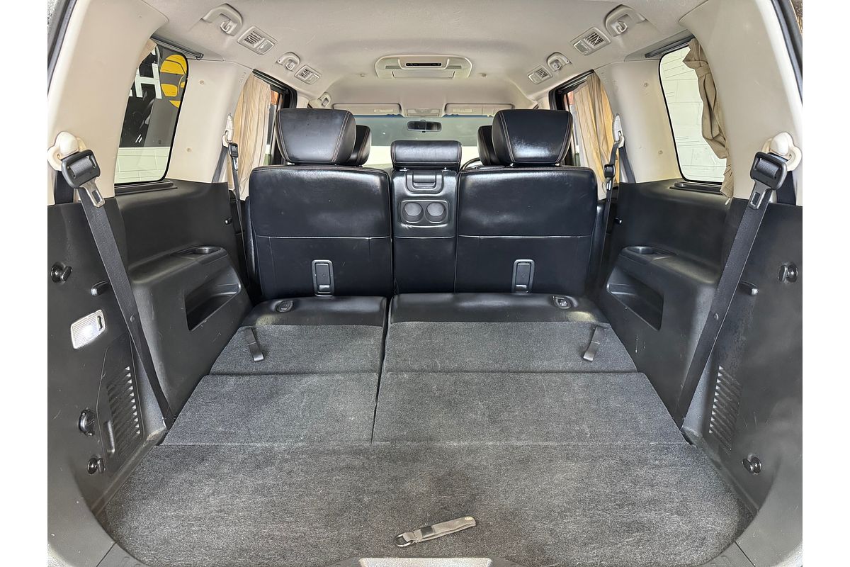 2010 Nissan Elgrand Highway Star Leather 3.5L V6 Petrol 4WD