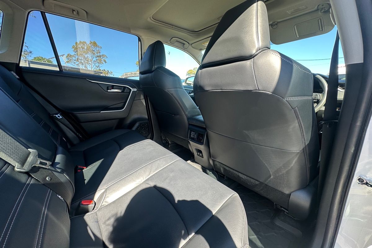 2020 Toyota RAV4 Cruiser AXAH54R