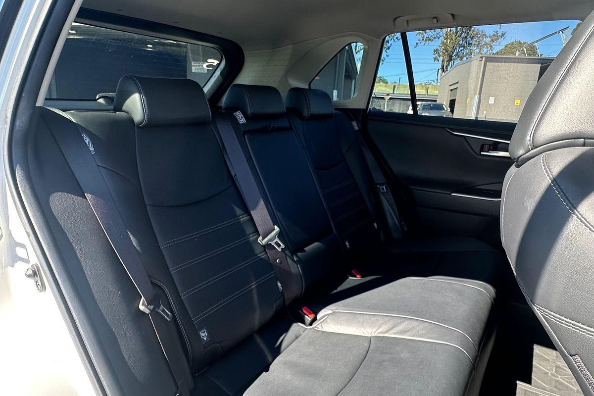 2020 Toyota RAV4 Cruiser AXAH54R