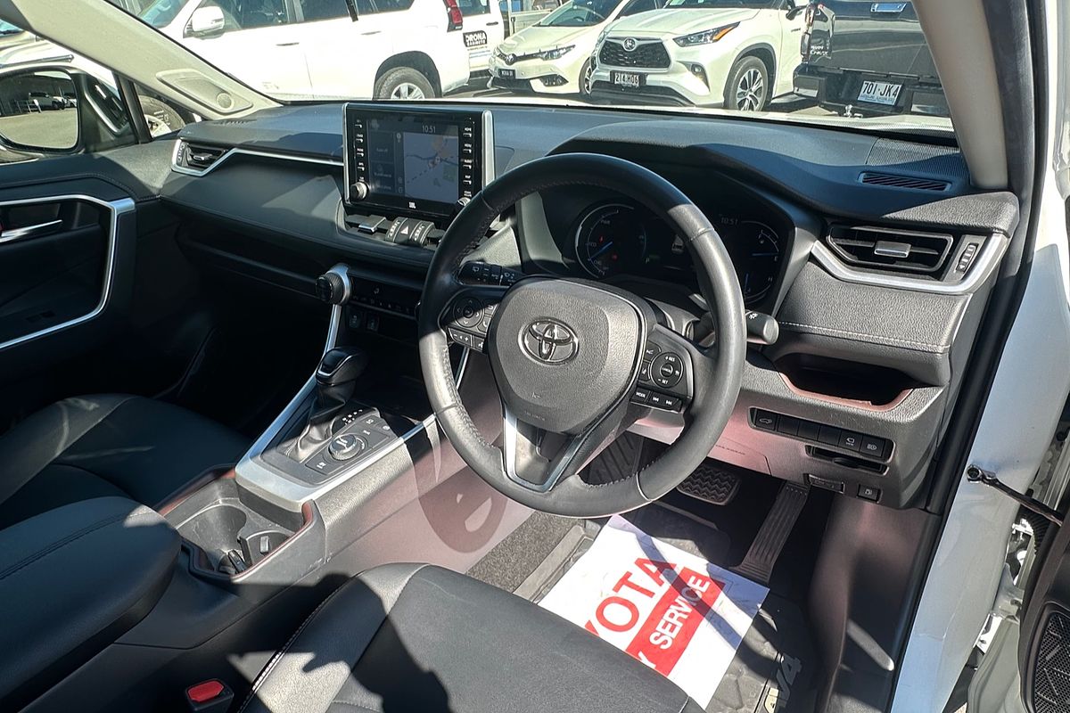 2020 Toyota RAV4 Cruiser AXAH54R