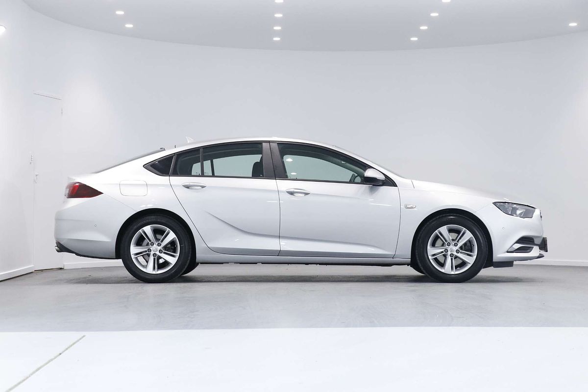 2020 Holden Commodore LT ZB