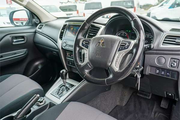 2020 Mitsubishi Triton GLX-R MR 4X4
