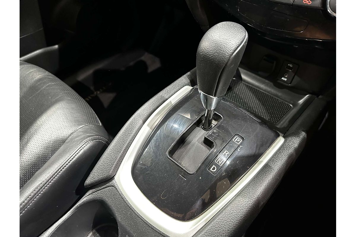 2016 Nissan X-TRAIL ST-L T32