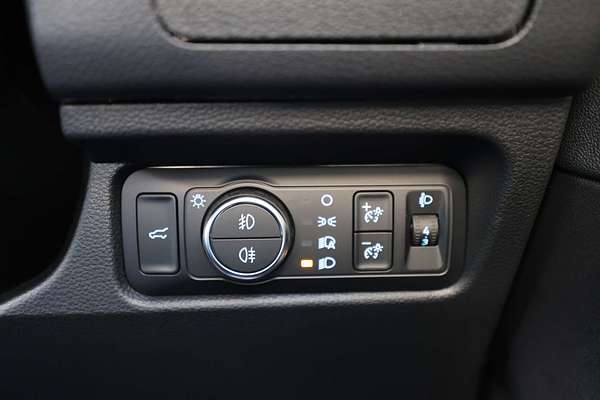 2025 Ford Everest Trend 2.0L