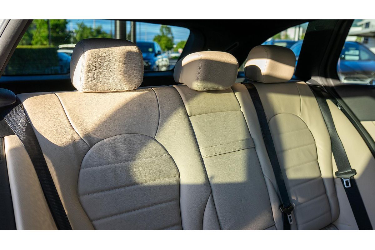 2015 Mercedes-Benz C-Class C250 d S205