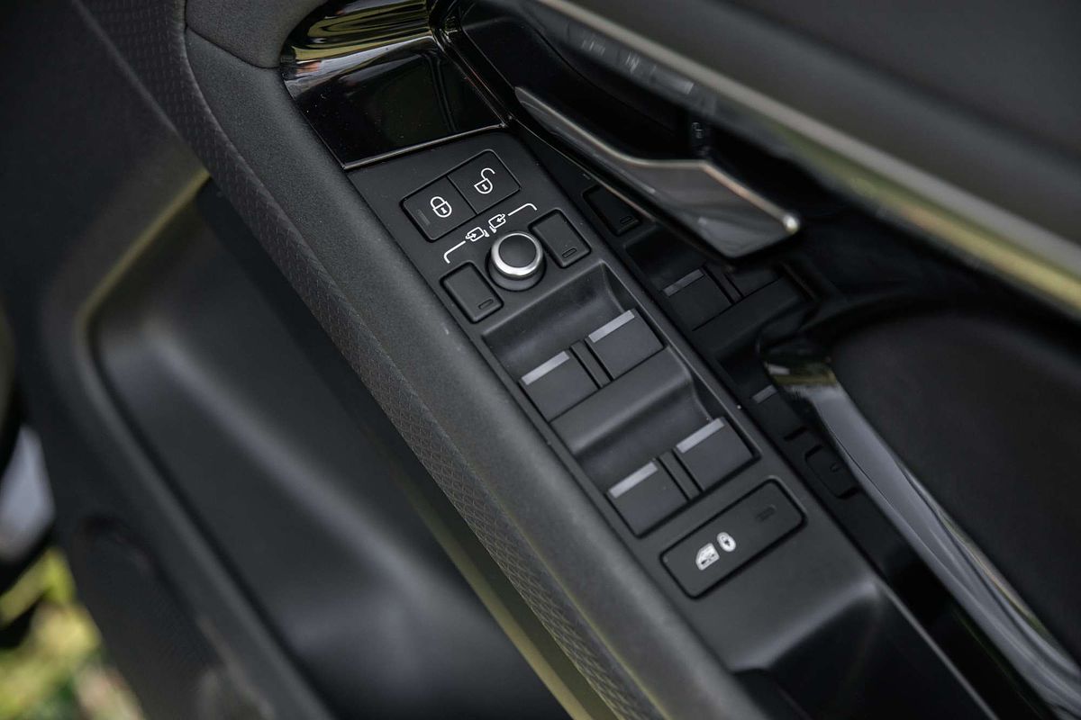 2020 Land Rover Range Rover Evoque P200 S L551