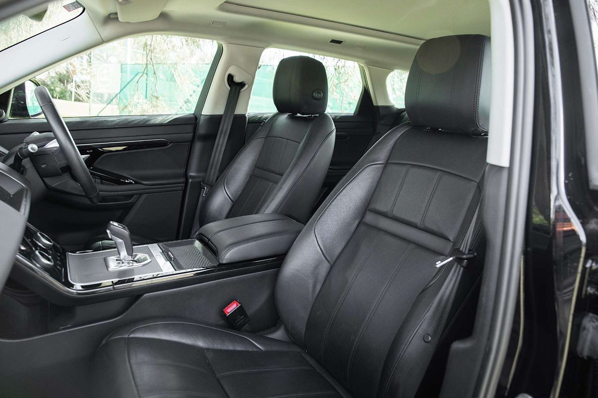 2020 Land Rover Range Rover Evoque P200 S L551