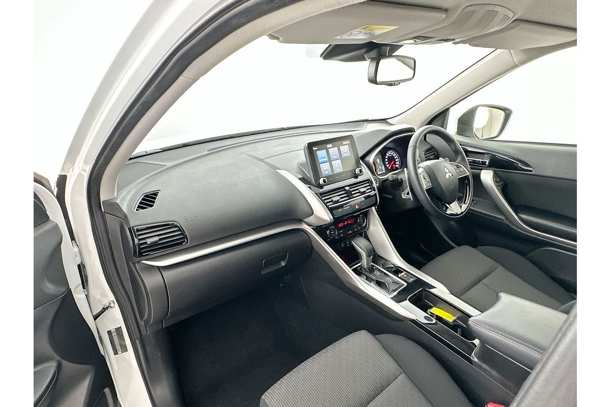 2023 Mitsubishi Eclipse Cross LS YB