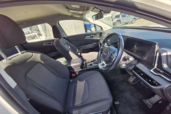 2022 Kia Sportage S NQ5