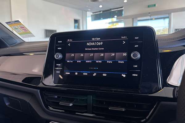 2025 Volkswagen T-Roc 140TSI R-Line D11