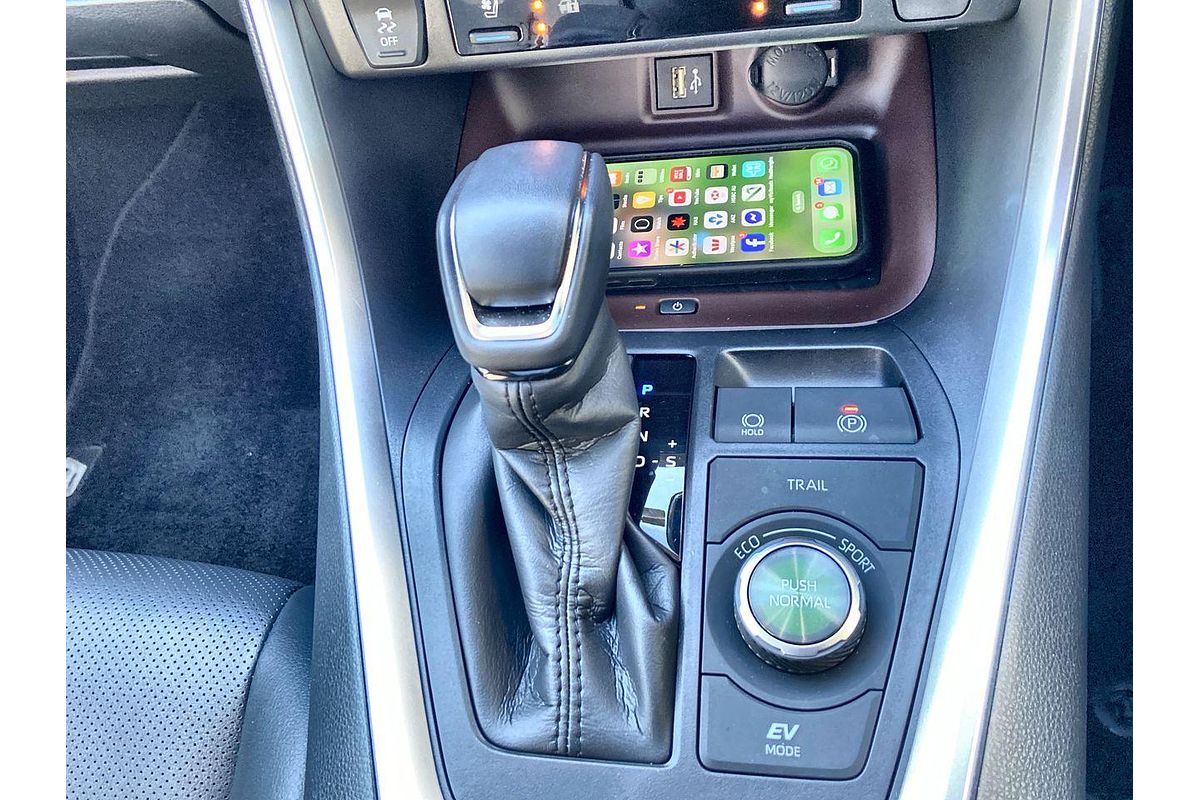 2024 Toyota RAV4 Cruiser AXAH54R