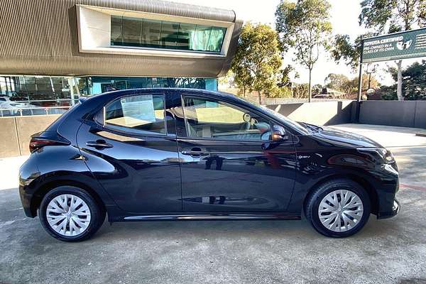 2024 Toyota Yaris Ascent Sport Hybrid MXPH10R