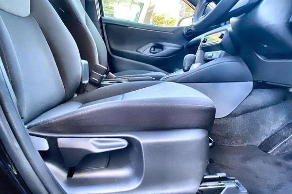 2024 Toyota Yaris Ascent Sport Hybrid MXPH10R