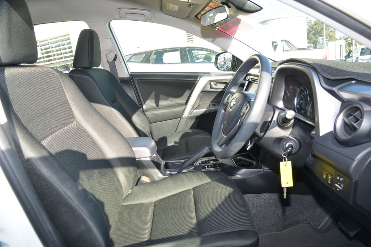 2018 Toyota RAV4 GX ASA44R