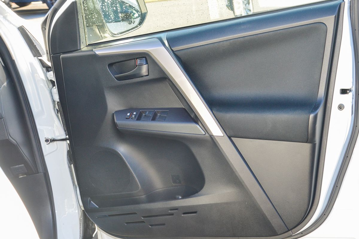 2018 Toyota RAV4 GX ASA44R