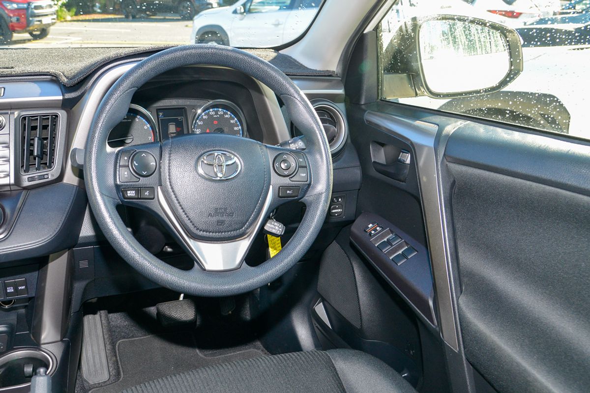 2018 Toyota RAV4 GX ASA44R