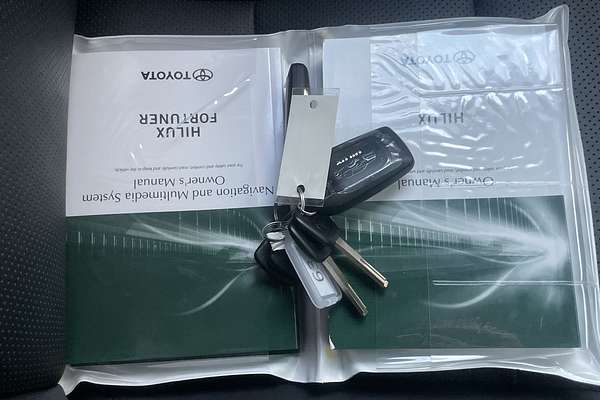 2022 Toyota Hilux Rugged X GUN126R 4X4