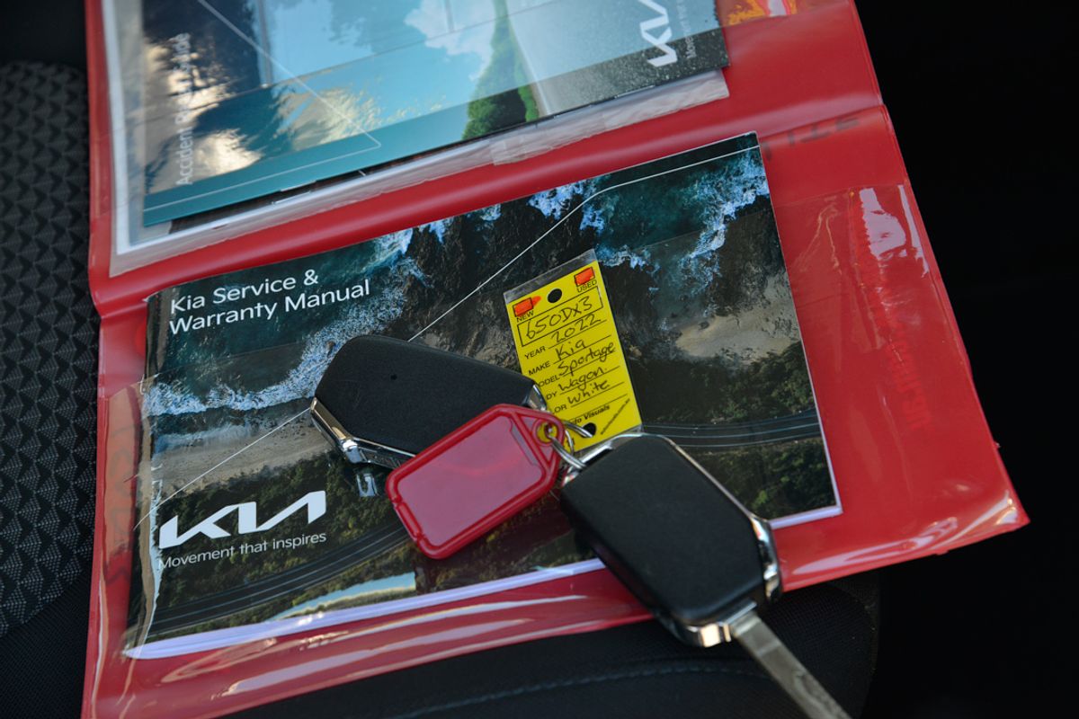 2022 Kia Sportage S NQ5