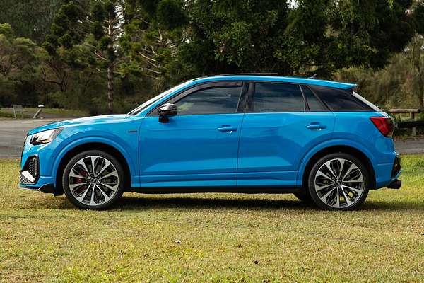 2022 Audi SQ2  GA