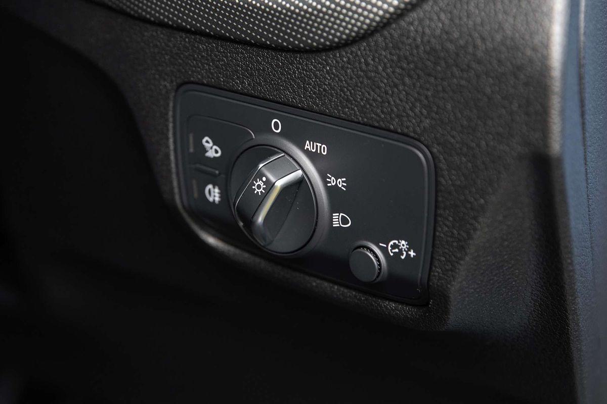 2022 Audi SQ2  GA