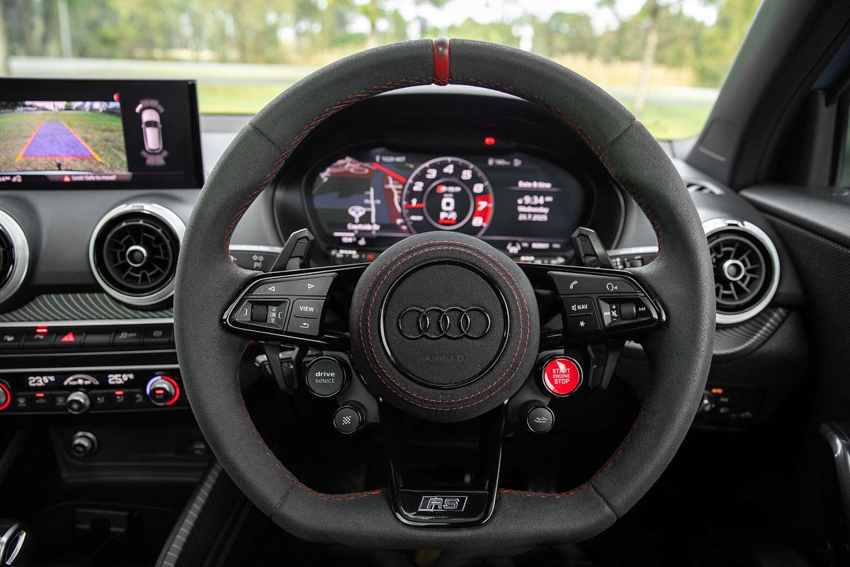 2022 Audi SQ2  GA