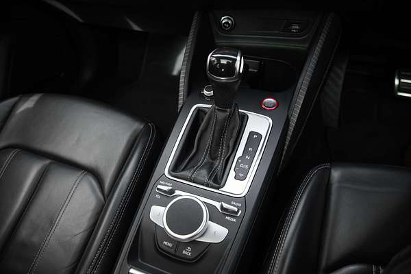 2022 Audi SQ2  GA