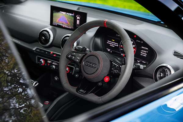 2022 Audi SQ2  GA