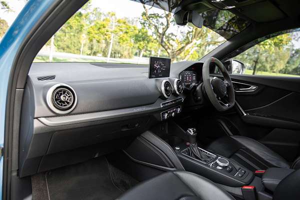 2022 Audi SQ2  GA