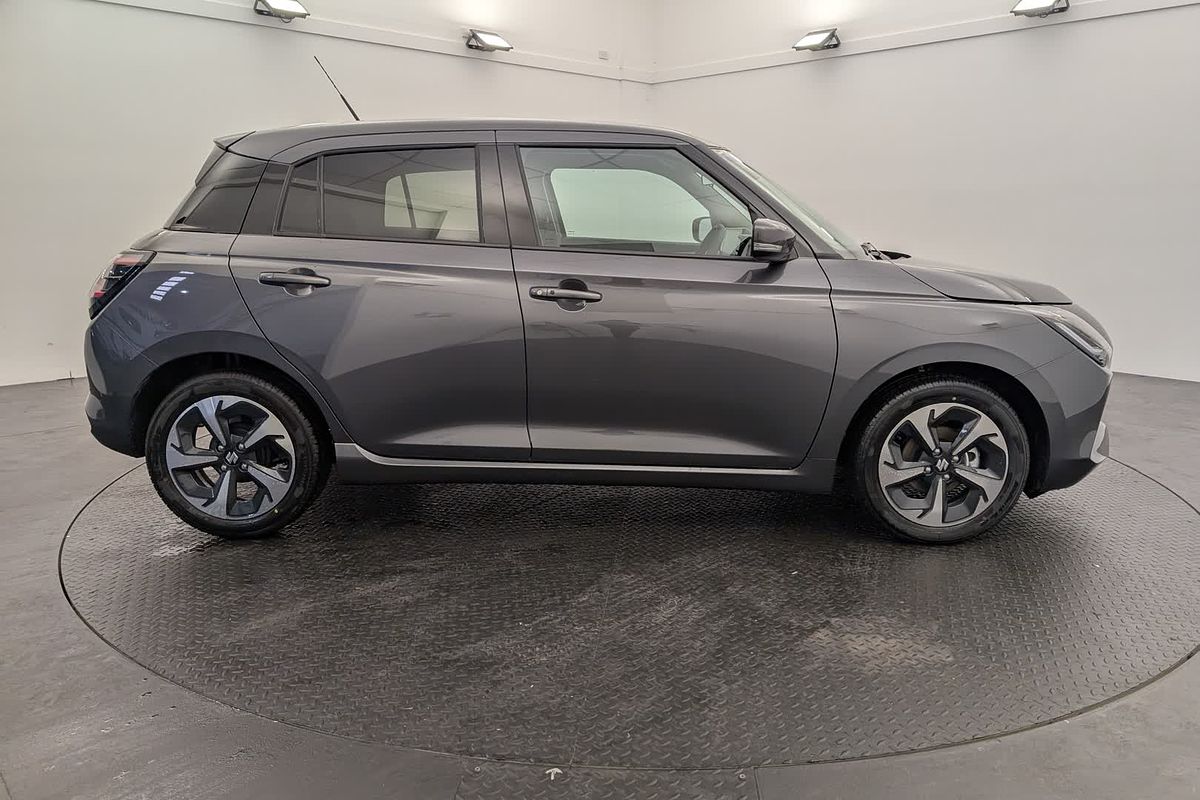 2025 Suzuki Swift Hybrid GLX UZ