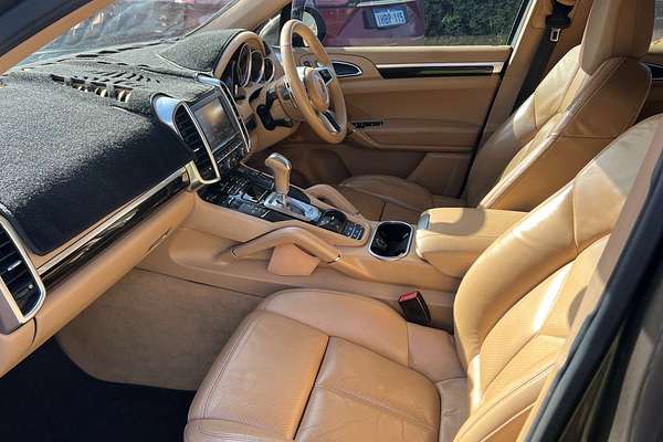 2011 Porsche Cayenne Diesel 92A