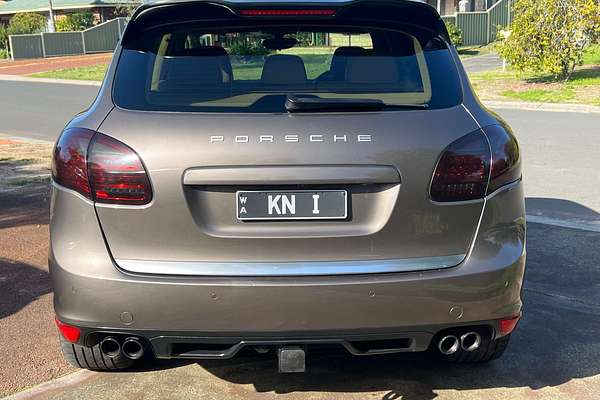 2011 Porsche Cayenne Diesel 92A