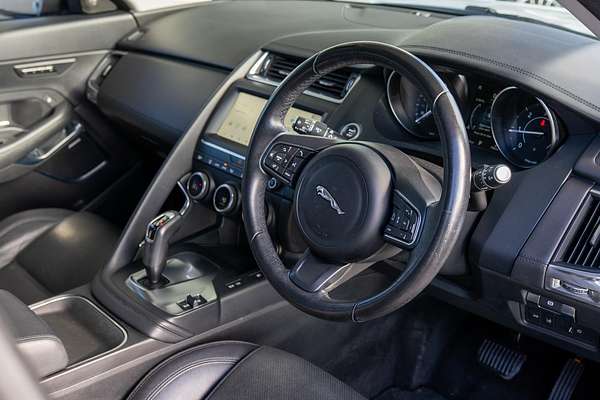 2018 Jaguar E-PACE D180 SE X540