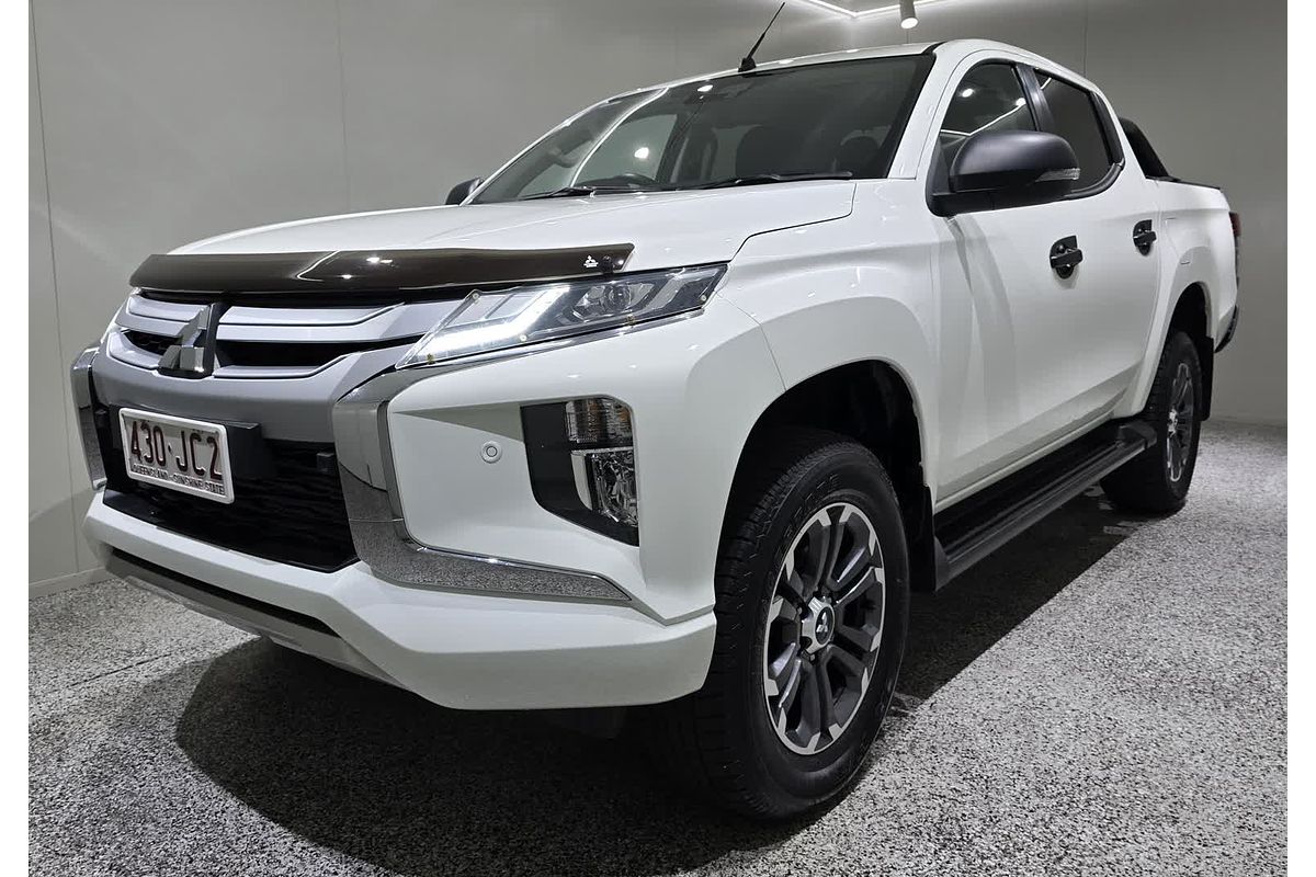 2023 Mitsubishi Triton GLS MR 4X4