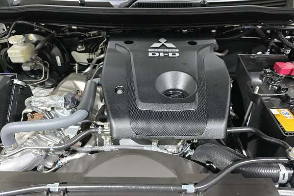 2023 Mitsubishi Triton GLS MR 4X4