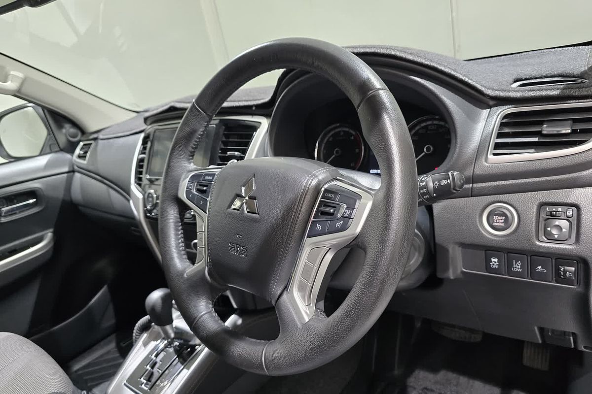 2023 Mitsubishi Triton GLS MR 4X4