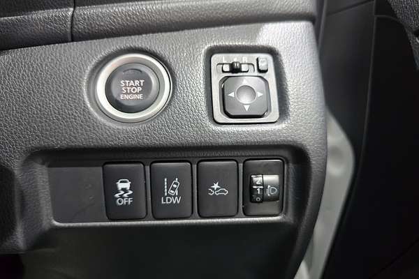 2023 Mitsubishi Triton GLS MR 4X4