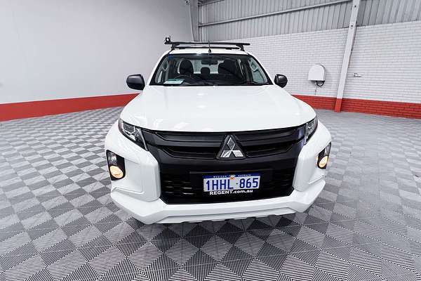2021 Mitsubishi Triton GLX MR 4X4