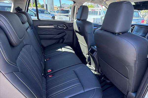 2024 Isuzu MU-X LS-T