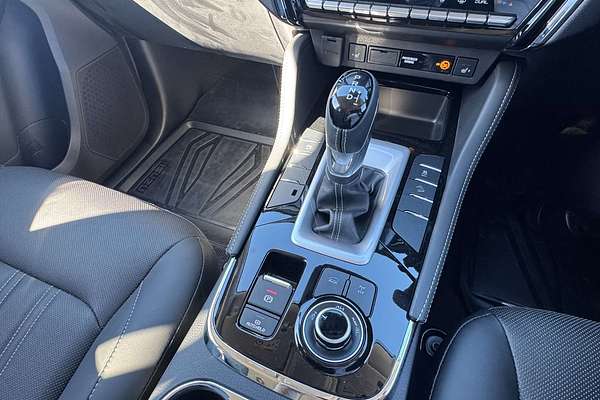 2024 Isuzu MU-X LS-T
